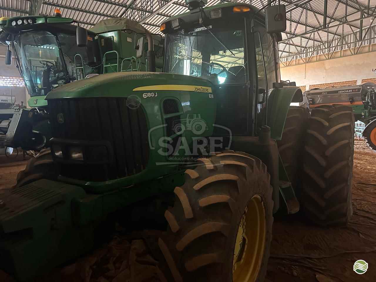 TRATOR JOHN DEERE JOHN DEERE 6180J Tração 4x2 SARF Soluções Agrícolas UBERLANDIA MINAS GERAIS MG